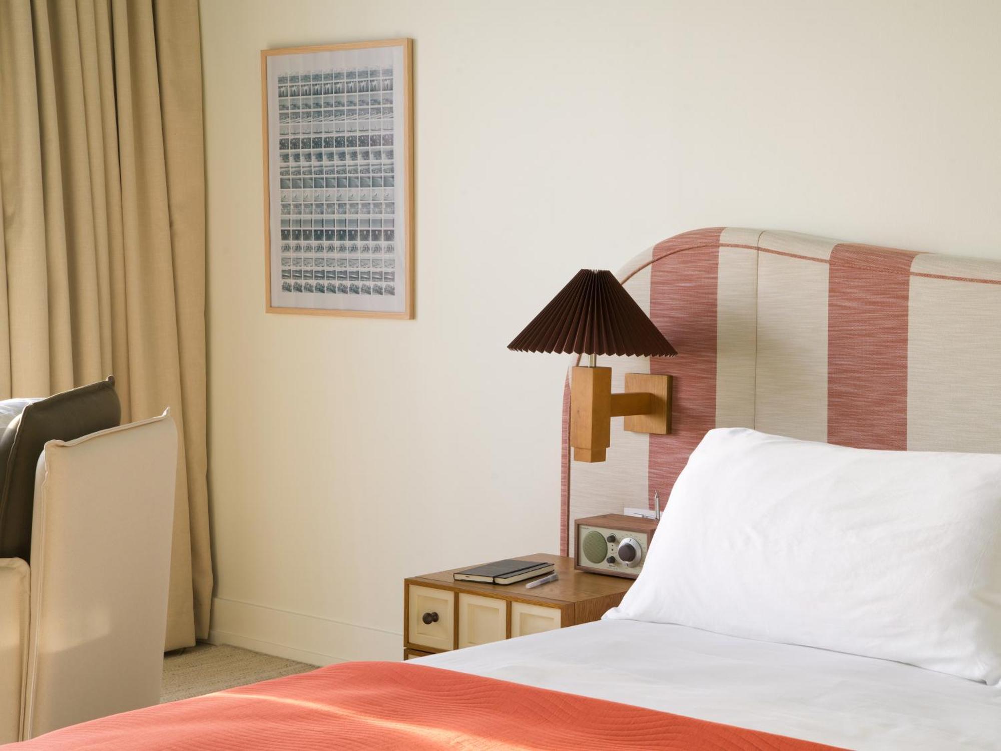 Trailborn Surf & Sound Hotel Райтсвил Бийч Екстериор снимка